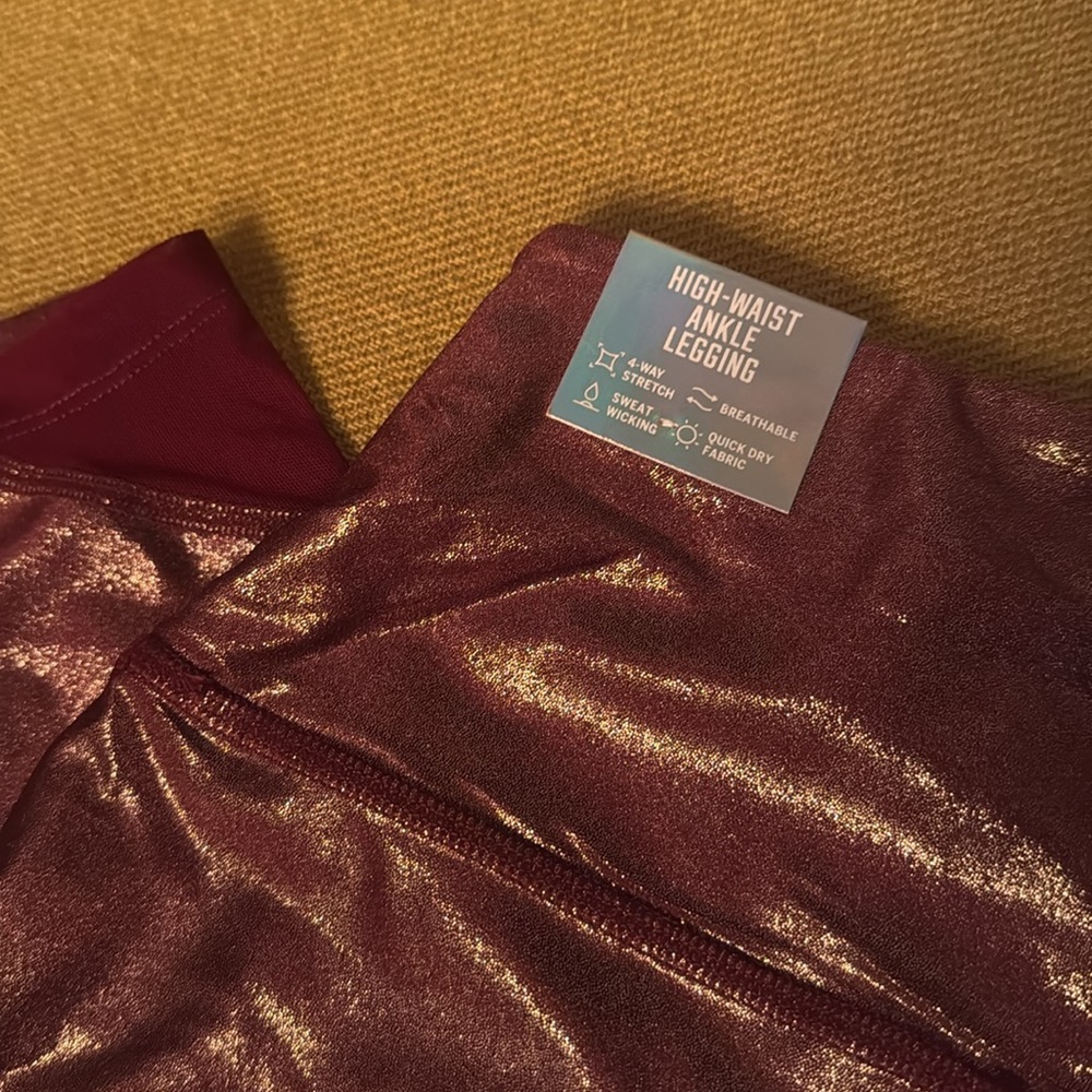 PINK Ultimate high-waist ankle shimmer legging! - Picture 6 of 14